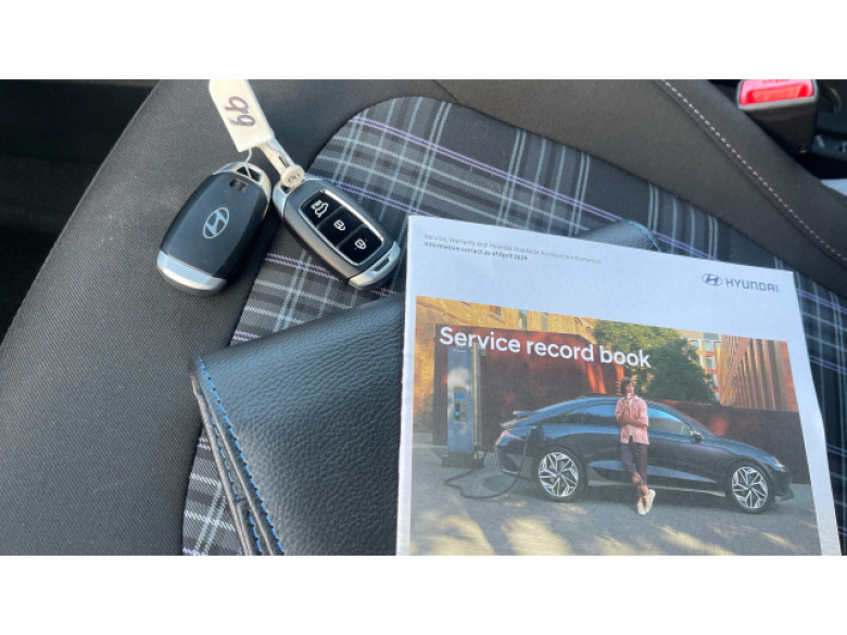 Hyundai i10 1.0 [63] Premium 5dr Auto [Nav] Petrol Hatchback